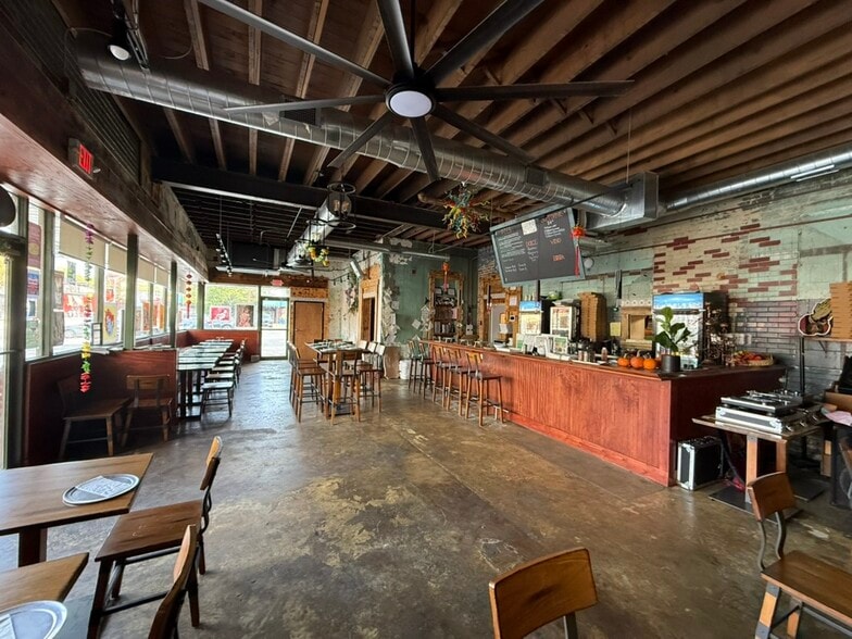 377 Moreland Ave, Atlanta, GA à vendre - Photo intérieure – Image 3 sur 7