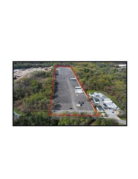 216 Earls Rd, Middle River, MD à louer - Photo principale – Image 1 sur 4