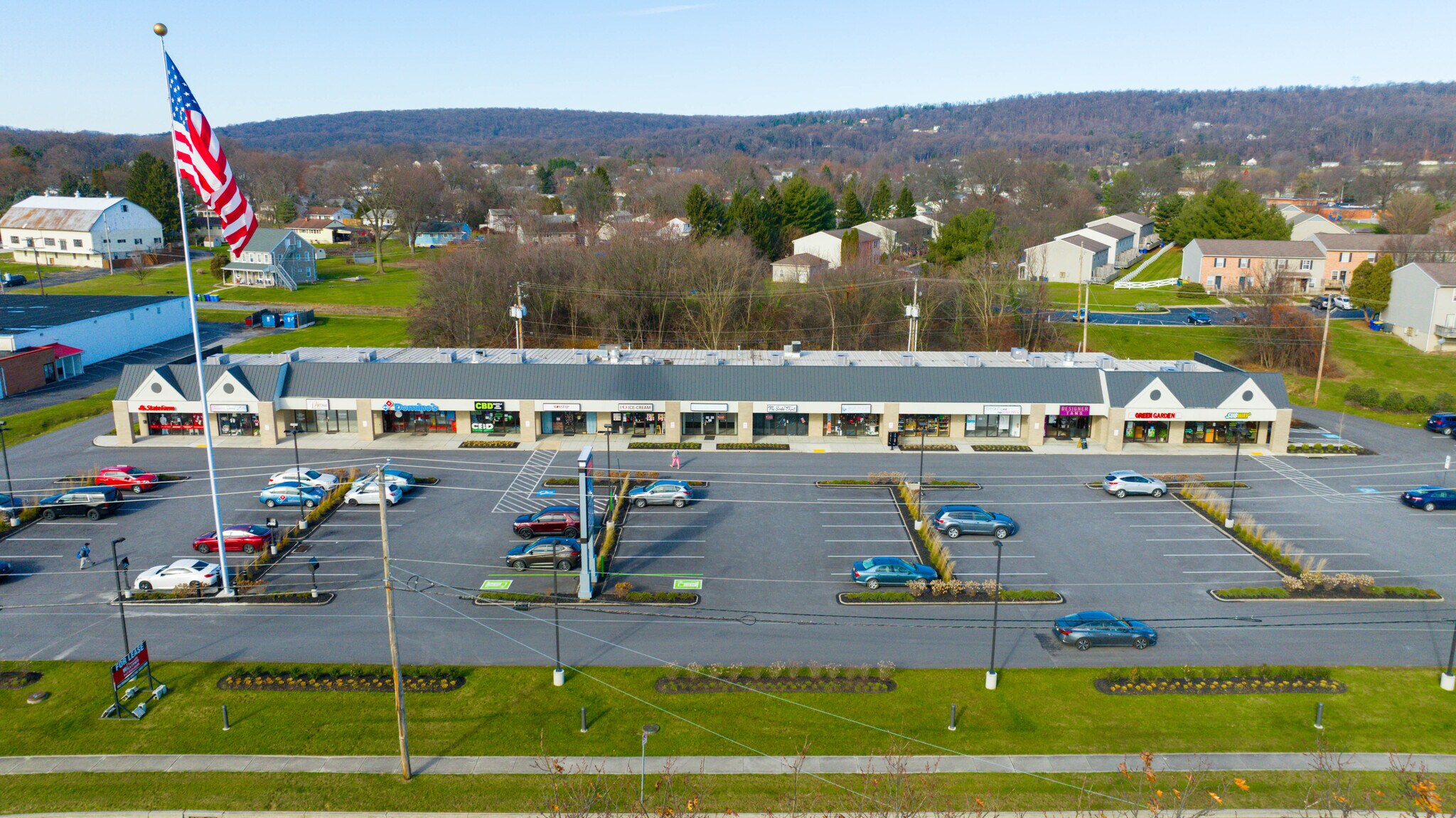 3915 E Market St, York, PA à louer Photo de l’immeuble– Image 1 sur 2