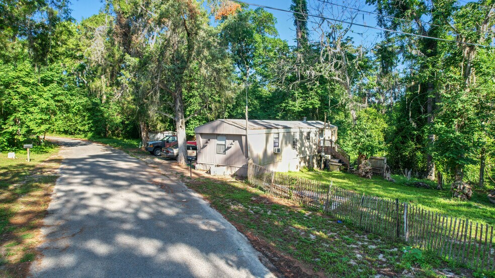 224 SE Davie Ct, Lake City, FL à vendre - Photo de l’immeuble – Image 3 sur 48