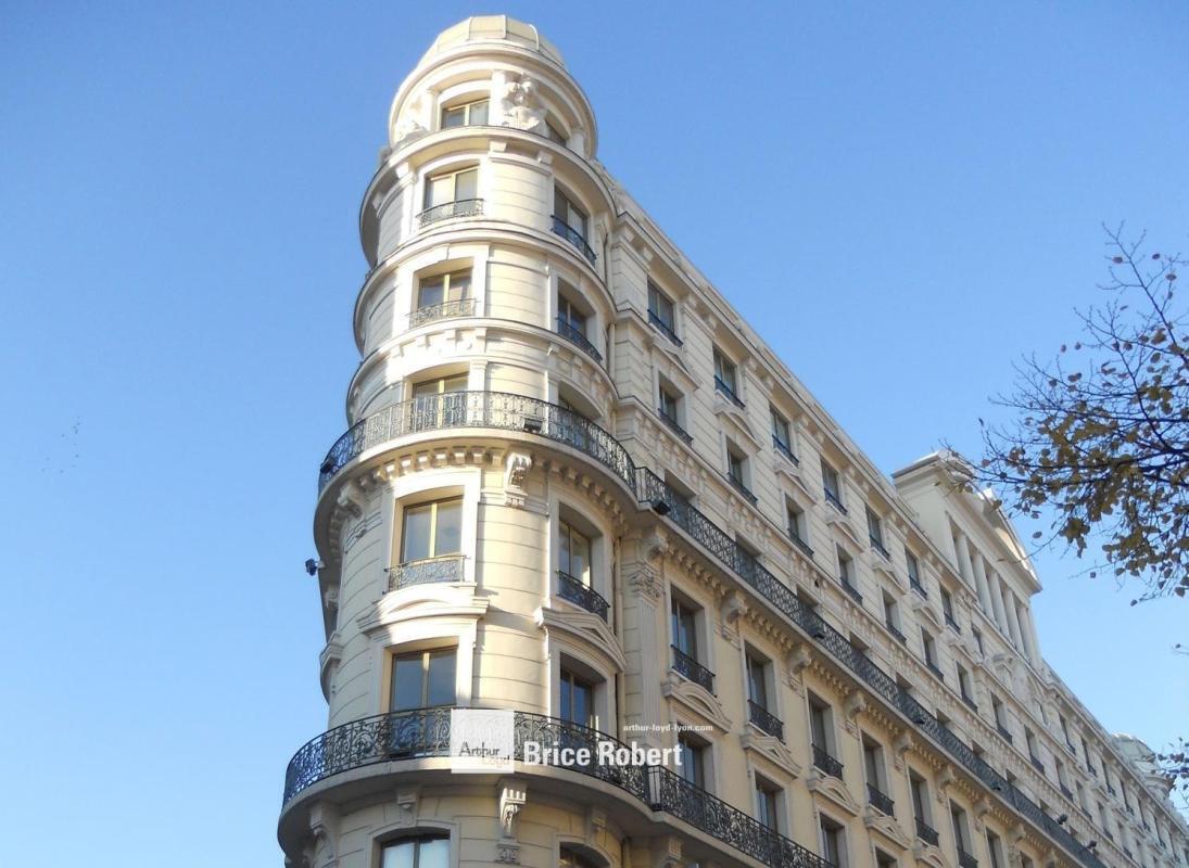 2 Rue Président Carnot, Lyon à vendre Photo de l’immeuble– Image 1 sur 5
