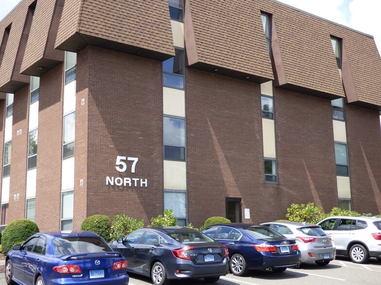 57 North St, Danbury, CT à louer - Photo de l’immeuble – Image 3 sur 14