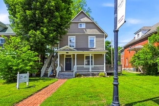Plus de détails pour 1111 E Walnut St, Springfield, MO - Local commercial à vendre