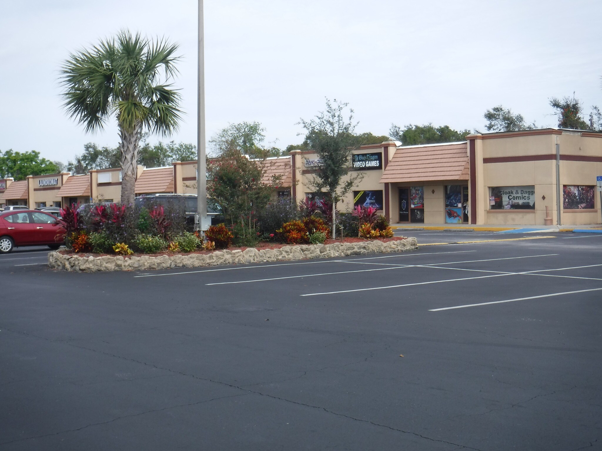 745 S Nova Rd, Ormond Beach, FL à louer Photo principale– Image 1 sur 5