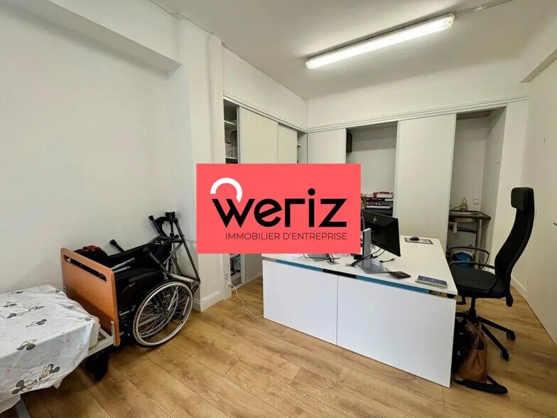 Bureau dans Marseille à louer - Photo de l’immeuble – Image 2 sur 7