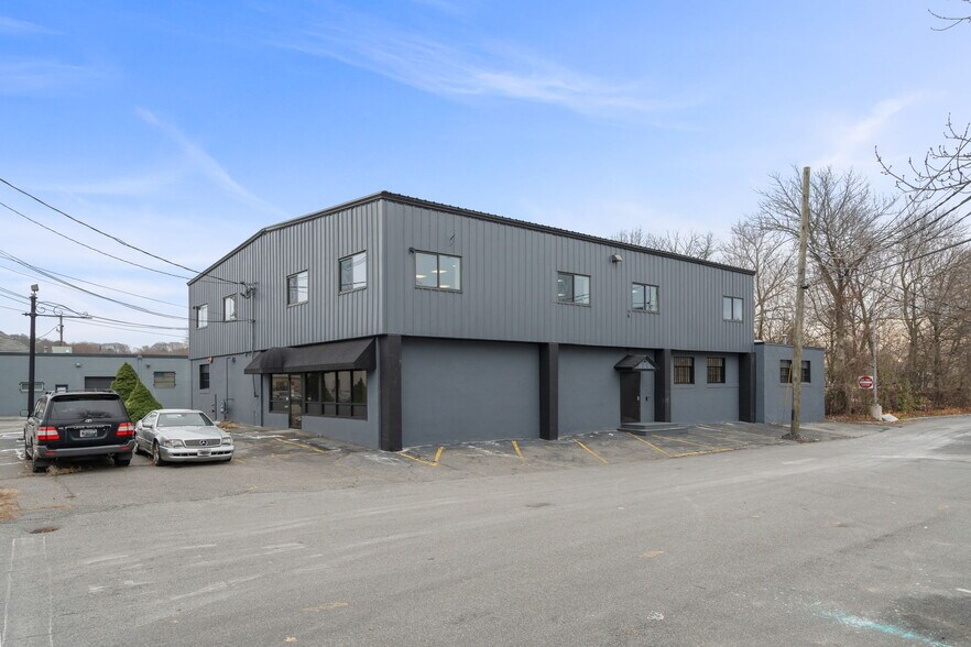 9 Fowle St, Woburn, MA à vendre - Photo de l’immeuble – Image 2 sur 11