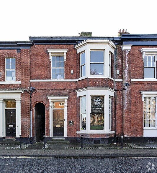 15 Palmyra Sq S, Warrington à vendre - Photo principale – Image 1 sur 2