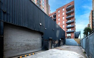 Plus de détails pour 95 Haymerle Rd, Londres - Local d'activités à louer