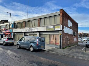 5-19 Providence St, Wakefield à louer Photo de l’immeuble– Image 1 sur 2