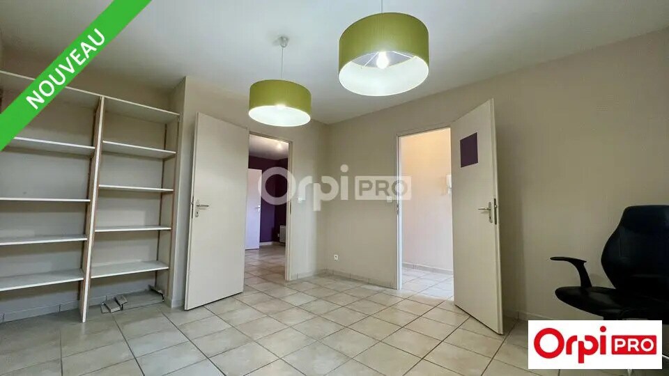 Bureau dans Romans-sur-Isère à vendre - Photo intérieure – Image 2 sur 7