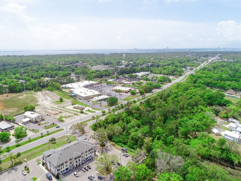 2190 Bienville Blvd, Ocean Springs, MS à vendre - Photo de l’immeuble – Image 2 sur 83