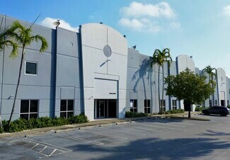 Plus de détails pour 10811-11199 NW 122nd St, Medley, FL - Industriel/Logistique à louer