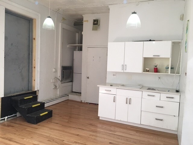 206 W 23rd St, New York, NY à louer - Photo de l’immeuble – Image 3 sur 10