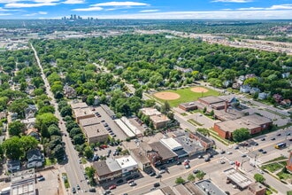 735-737 Snelling Ave N, Saint Paul, MN à louer Photo intérieure– Image 2 sur 50