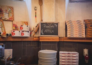 Plus de détails pour Local commercial à louer