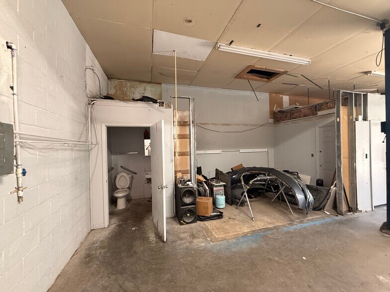 1911 Old Covington Rd NE, Conyers, GA à vendre - Photo de l’immeuble – Image 3 sur 6