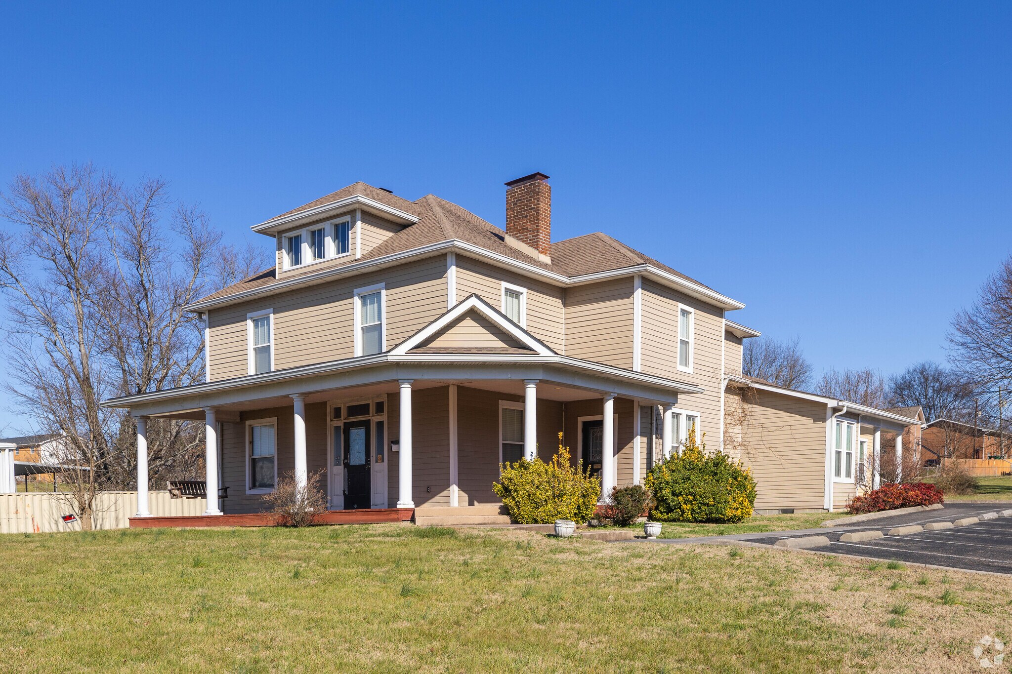 4610 Central Ave Pike, Knoxville, TN à louer Photo principale– Image 1 sur 15