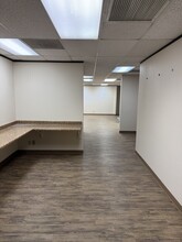 1930 S Alma School Rd, Mesa, AZ à louer Photo intérieure– Image 1 sur 8