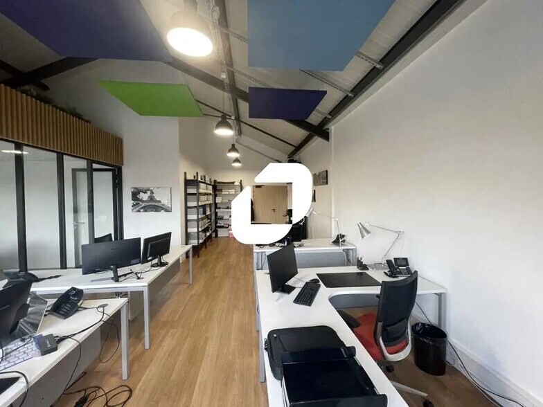 Bureau dans Wissous à louer - Photo de l’immeuble – Image 3 sur 12