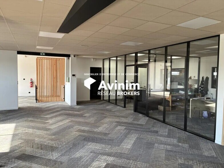 Industriel/Logistique dans Miramas à louer - Photo intérieure – Image 3 sur 8