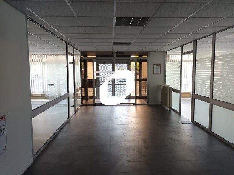 Bureau dans Lille à vendre - Hall d’entrée – Image 3 sur 16