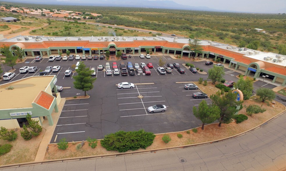 2151 S Highway 92, Sierra Vista, AZ à louer - Photo de l’immeuble – Image 1 sur 5