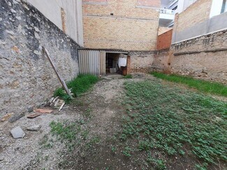 Plus de détails pour Terrain à vendre