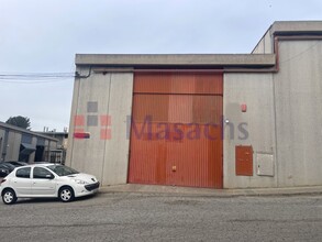Industriel/Logistique dans Terrassa, Barcelona à louer Photo de l’immeuble– Image 2 sur 18