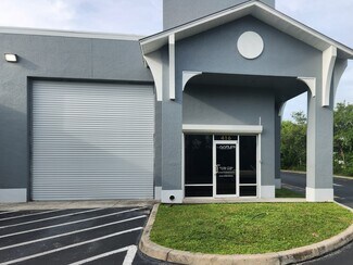 Plus de détails pour 3899 Mannix Dr, Naples, FL - Local d’activités à vendre