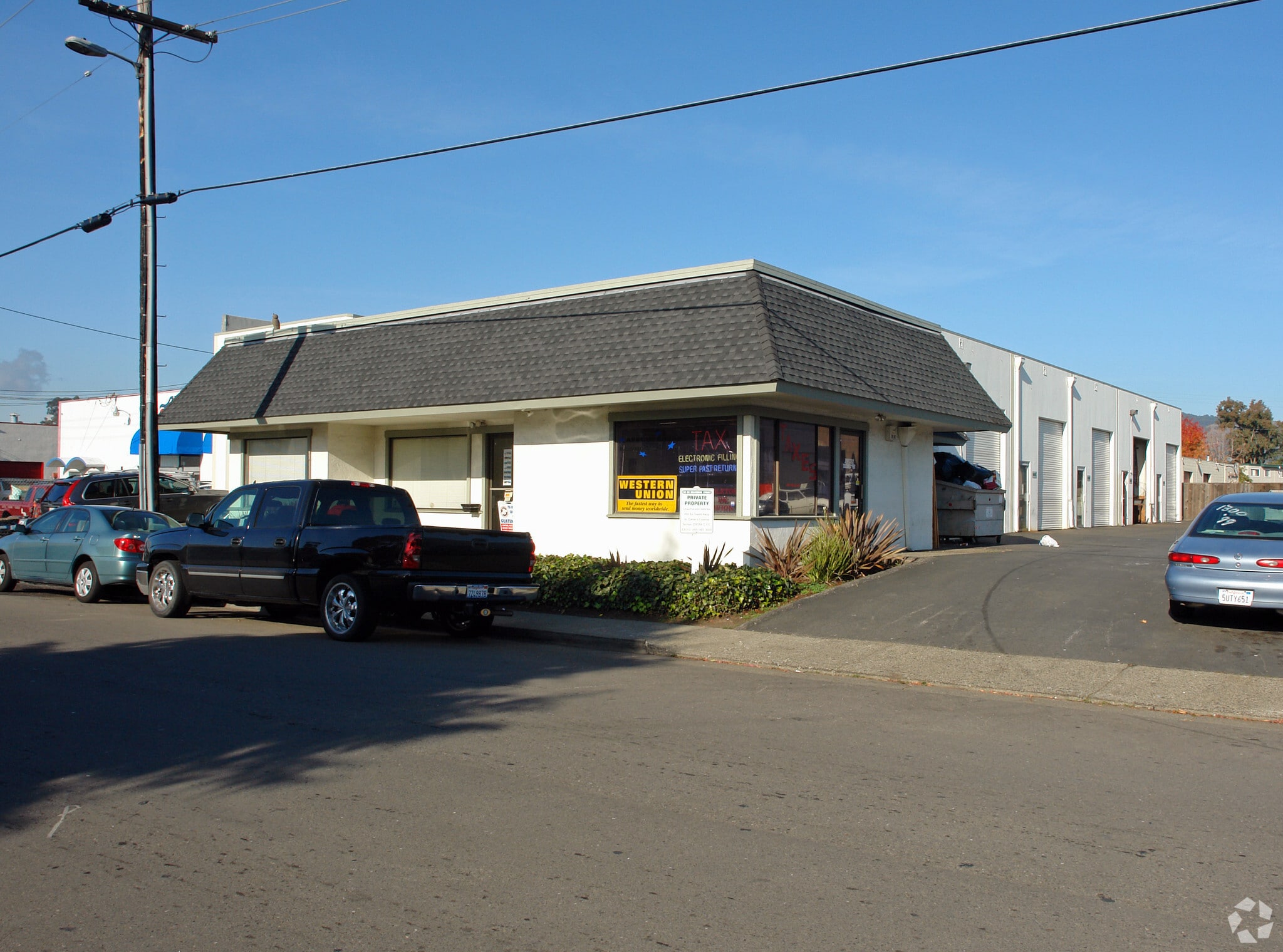 60 Belvedere St, San Rafael, CA à louer Photo principale– Image 1 sur 3