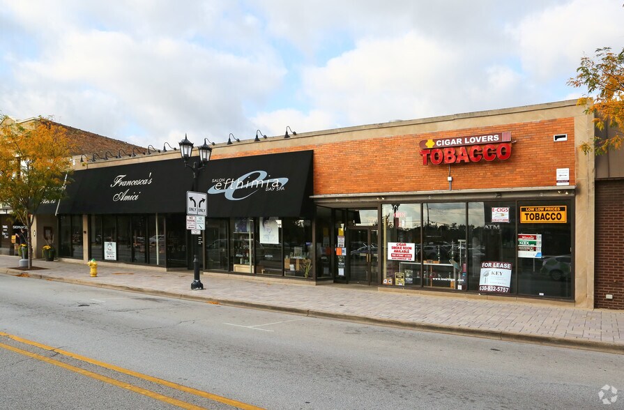 174-176 N York Rd, Elmhurst, IL à vendre - Photo de l’immeuble – Image 2 sur 13