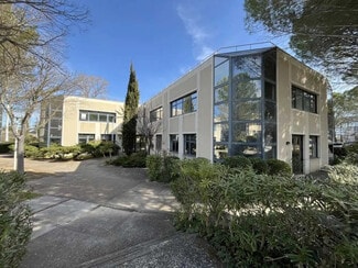Plus de détails pour 350 Avenue Jean-René Guillibert Gautier De La Lauzière, Aix-en-Provence - Bureau à louer