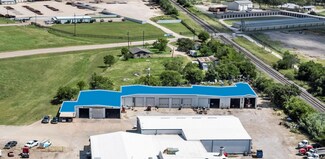 Plus de détails pour 1188 N Mc Lennan Dr, Elm Mott, TX - Industriel/Logistique à louer