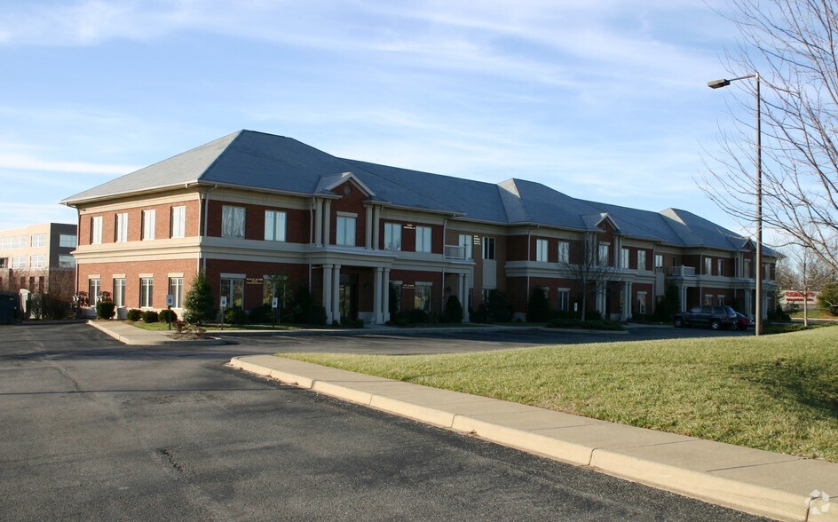1700 Ups Dr, Louisville, KY à vendre - Photo de l’immeuble – Image 2 sur 41