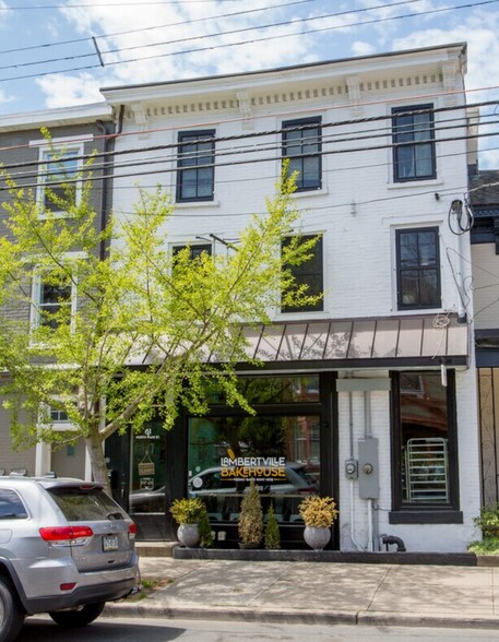 61 N Main St, Lambertville, NJ à vendre - Photo de l’immeuble – Image 1 sur 8
