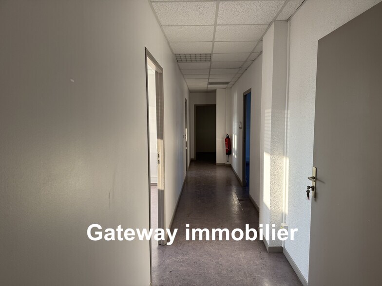 Bureau dans COURNON-D'AUVERGNE à louer - Photo intérieure – Image 3 sur 6