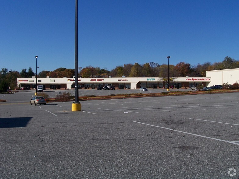 472 Lincoln St, Worcester, MA à louer - Photo de l’immeuble – Image 3 sur 5