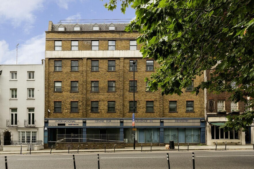 123-129 Grays Inn Rd, Londres à louer - Photo de l’immeuble – Image 2 sur 6