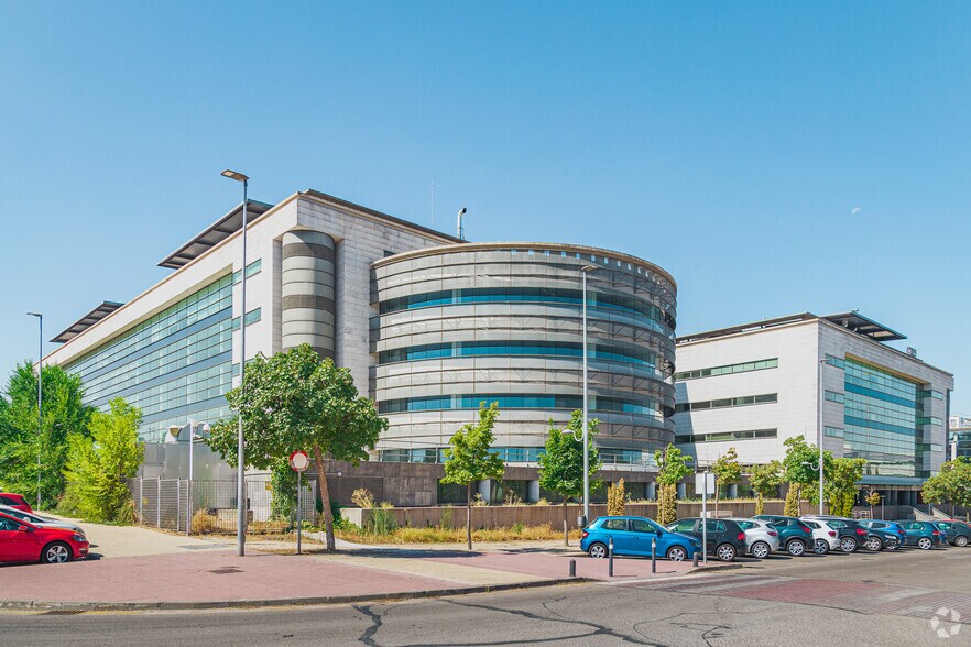 Calle Anabel Segura, 11, Alcobendas, Madrid à louer - Photo de l’immeuble – Image 2 sur 2