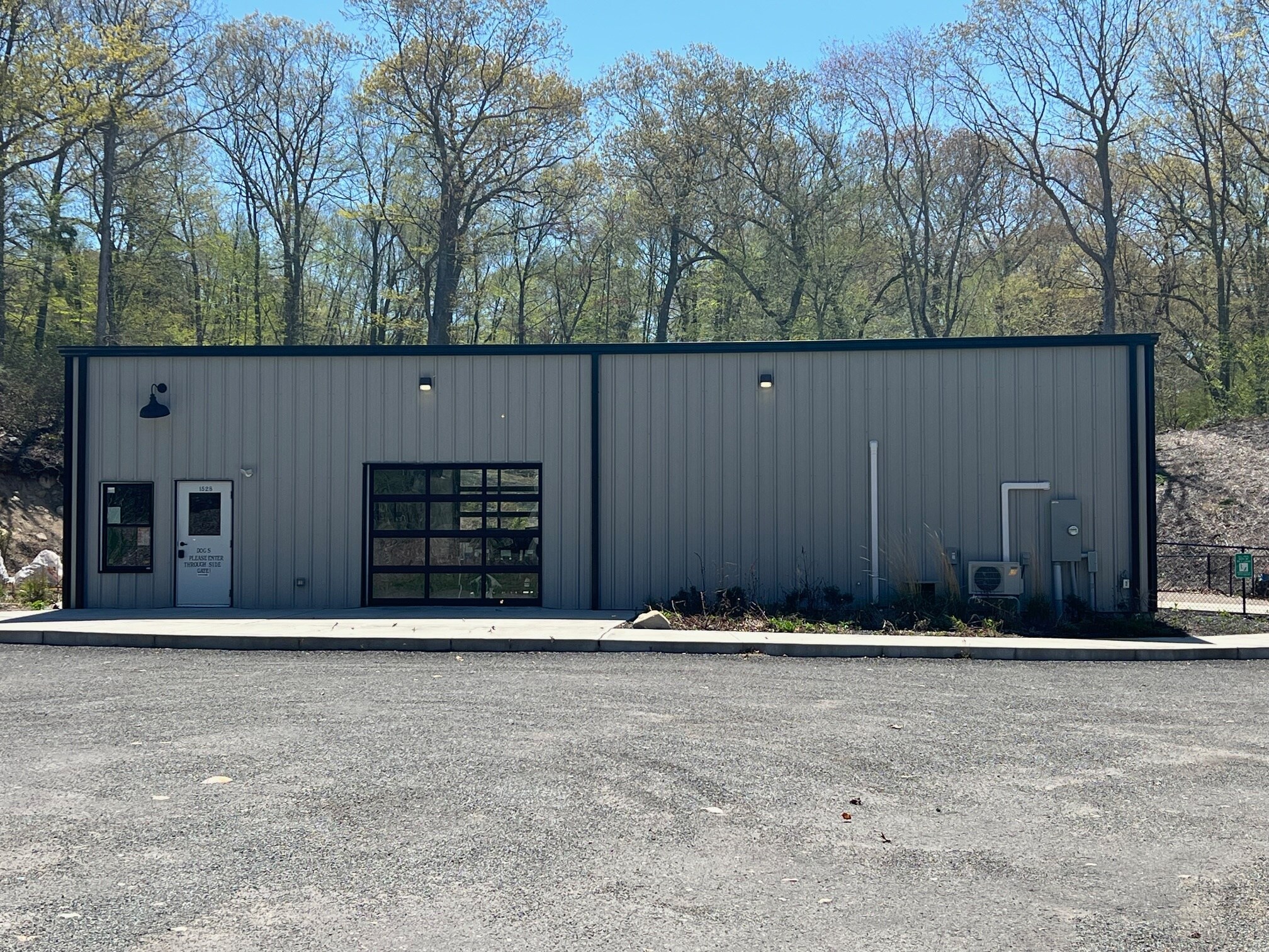 1528 Route 12, Gales Ferry, CT à vendre Photo principale– Image 1 sur 11