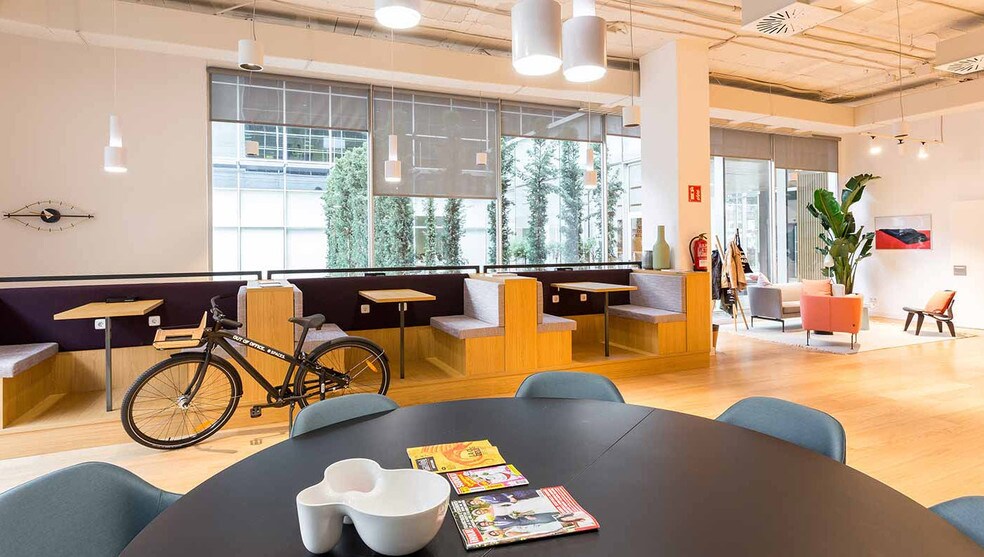 929 Granville St, Vancouver, BC à louer - Photo intérieure – Image 3 sur 23