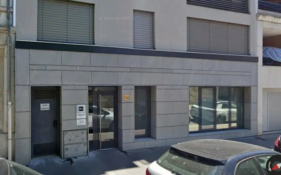 Local commercial dans Lyon à louer - Photo de l’immeuble – Image 2 sur 9