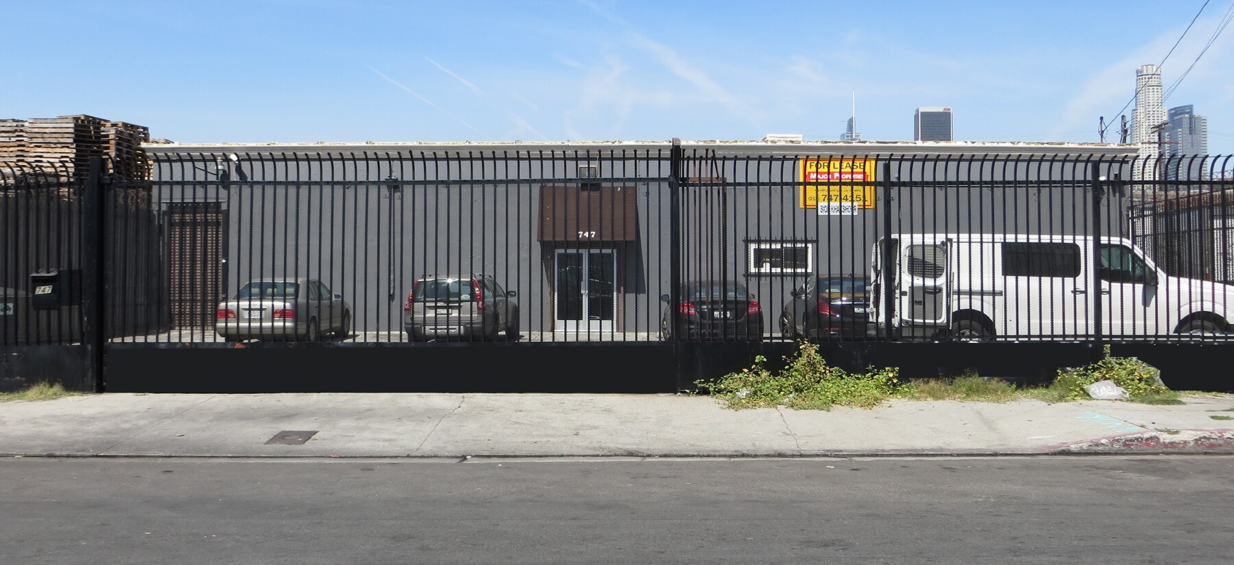 747 Ceres Ave, Los Angeles, CA à louer Photo principale– Image 1 sur 9