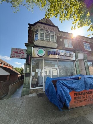 Plus de détails pour 173 Thornbury Rd, Isleworth - Local commercial à louer