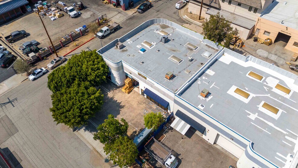 1767 Standard Ave, Glendale, CA à louer - Photo de l’immeuble – Image 3 sur 45