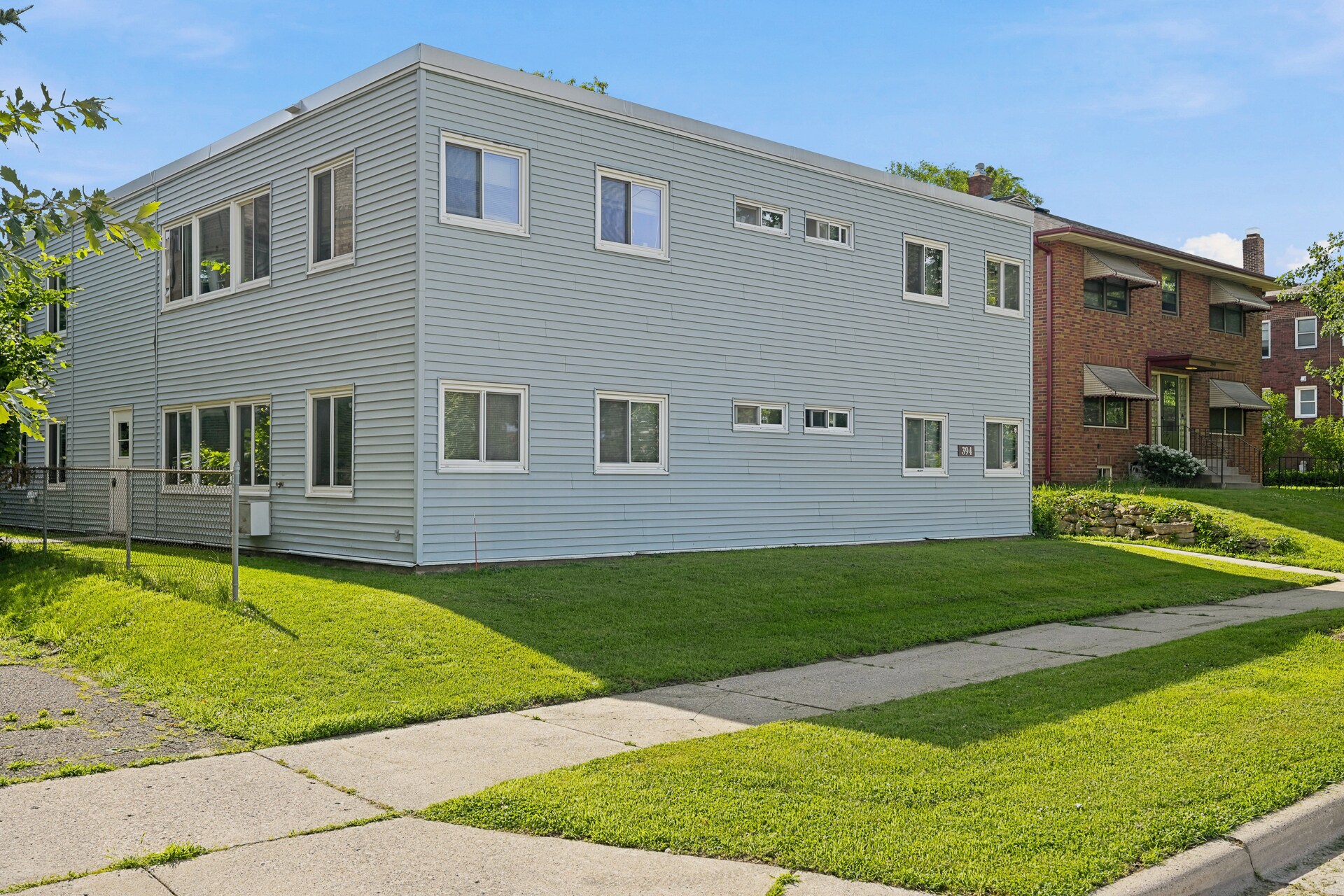 394 Pierce St, Saint Paul, MN à vendre Photo de l’immeuble– Image 1 sur 54
