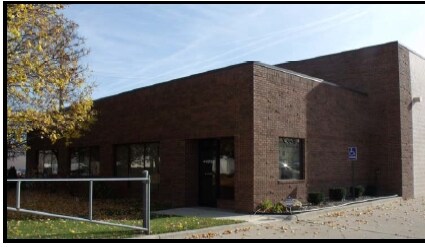 44810 Vic Wertz Dr, Clinton Township, MI à louer - Photo de l’immeuble – Image 3 sur 8