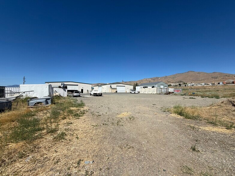 92 Industrial Pky, Mound House, NV à vendre - Photo de l’immeuble – Image 3 sur 8