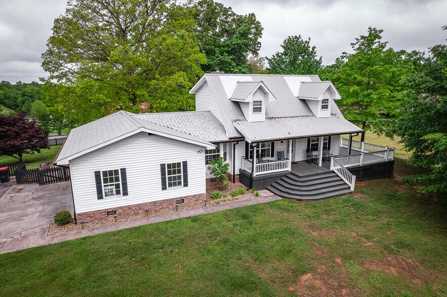 1249 Gulf Rd, Spencer, TN à vendre - Photo de l’immeuble – Image 2 sur 19