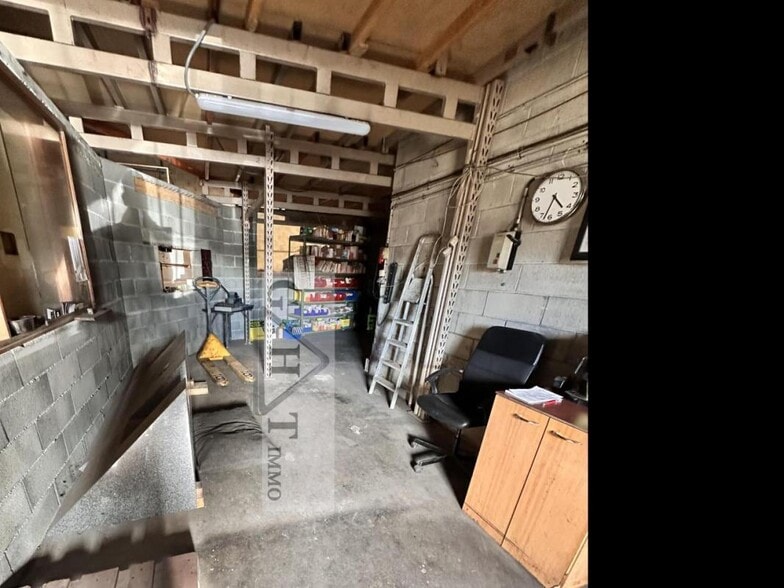 Industriel/Logistique dans Alfortville à vendre - Photo intérieure – Image 2 sur 8